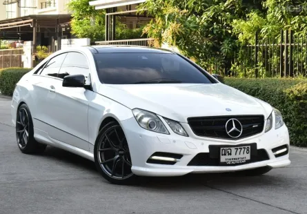 รุ่นรถ : Mercedes-benz E200 CGI COUPE เครื่องยนต์: เบนซิน เกียร์:AT ปี: 2013 สี:ขาว 