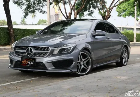 Benz CLA250 AMG 2.0 W117 Dynamic 2014 ตัวท๊อปสุดหลังคาแก้ว ชุดแต่ง AMG จากศูนย์รอบคัน