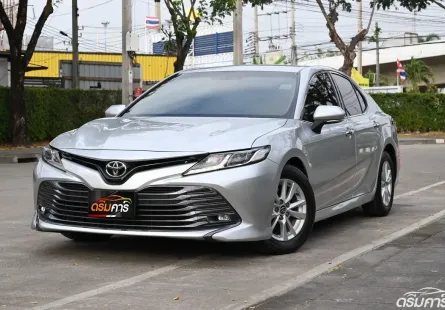 Toyota Camry 2.0 G 2018 รถบ้านมือเดียวใช้งานน้อยไมล์น้อย 7 หมื่นกว่าโล ออปชั่นแน่นๆ ฟรีดาวน์ได้