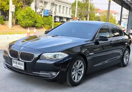 ขาย รถมือสอง 2015 BMW 5 Series 2.0 520i รถเก๋ง 4 ประตู 