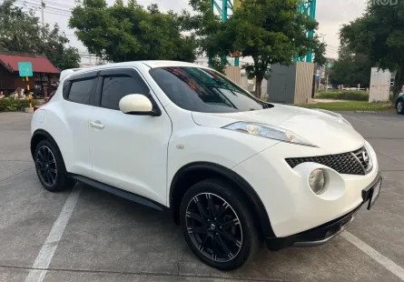 2014 Nissan Juke 1.6 V รถเก๋ง 5 ประตู 