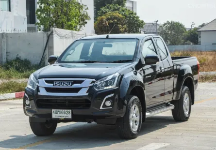 ขายรถ Isuzu D-Max SpaceCab Hi-Lander 1.9L ปี 2017