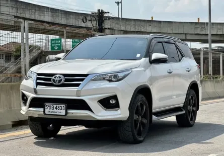 ขาย รถมือสอง 2018 Toyota Fortuner 2.8 TRD Sportivo รถกระบะ 