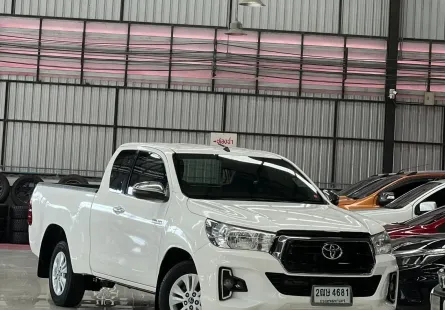 2019 Toyota Hilux Revo 2.4 รถกระบะ 