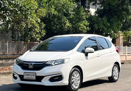 ขายรถ Honda JAZZ 1.5 i-VTEC ปี2018  รถเก๋ง 5 ประตู 