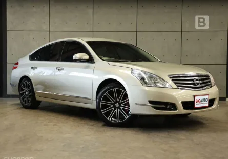 2010 Nissan Teana 2.0 200 XL Sedan AT ไมล์เเท้เฉลี่ยน้อยมากครับ ตัวรถโดยรวมเรียบร้อยครับ B1957