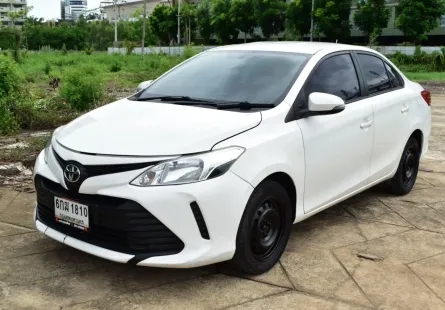 Toyota Vios 1.5 J เกียร์ออโต้ ปี 2017 ผ่อนเริ่มต้น 5,*** บาท