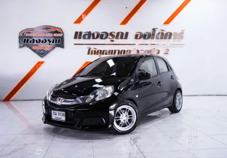 Honda BRIO 1.2 V เกียร์ออโต้ ปี 2012 ผ่อนเริ่มต้น 3,*** บาท