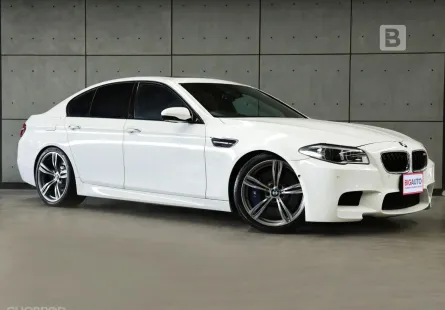 2014 BMW M5 4.4 F10 LCI (ALPINE WHITE) AT ไมล์ 5หมื่น รถย้ายเพียงคันเดียวไม่ทยอยเก็บของ B5000