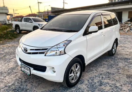 Toyota Avanza 1.5 G เกียร์ออโต้ ปี 2013 ผ่อนเริ่มต้น 4,*** บาท