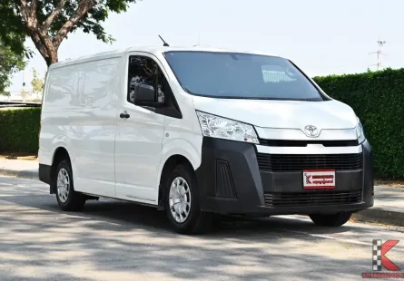 Toyota Hiace 2.8 ECO 2021 รถตู้เตี้ยบรรทุกโฉมใหม่ตัวหน้ายาว เช็คสูนย์ตลอดทุกระยะ