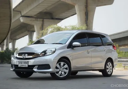 2015 Honda Mobilio 1.5 รถ MPV ฟรีดาวน์