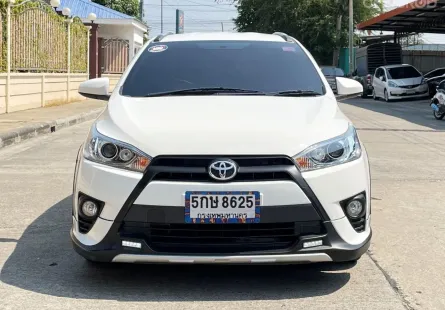 2017 Toyota YARIS 1.2 Sport รถเก๋ง 5 ประตู 