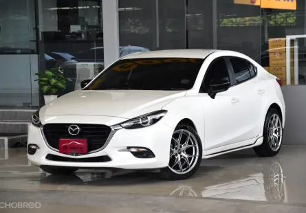 Mazda 3 2.0 S ปี 2018 รถบ้านมือเดียว ใช้น้อยมากเข้าศูนย์ตลอด ไม่เคยติดแก๊ส สวยเดิมทั้งคัน ออกรถ0บาท