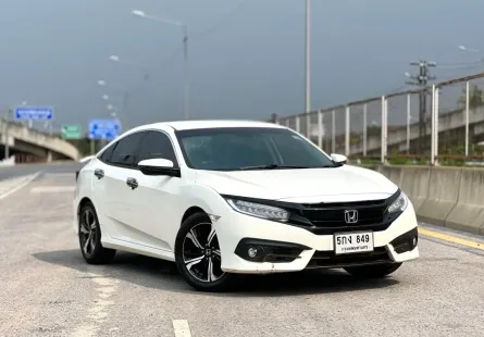 2018 Honda CIVIC 1.5 Turbo RS รถเก๋ง 4 ประตู รถบ้านมือเดียว ไมล์น้อย เจ้าของขายเอง 