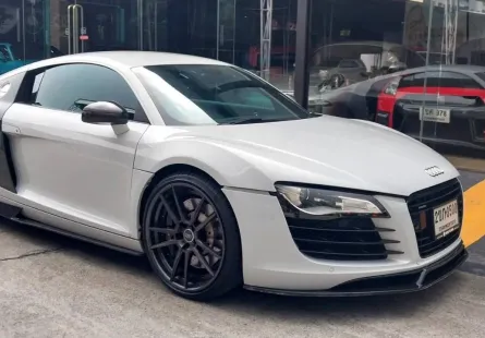 2011 Audi R8 5.2 FSI 4WD รถเก๋ง 2 ประตู ออกรถง่าย รถสวย ไมล์น้อย 