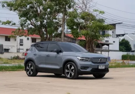 ขายรถ VOLVO XC40 RECHARGE  PURE ELECTRIC 4WD AT ปีจด 2022