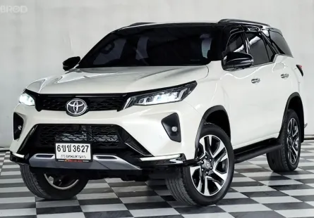 TOYOTA LEGENDER 2.4 V 2 WD เกียร์ออโต้ ปี 2021 
