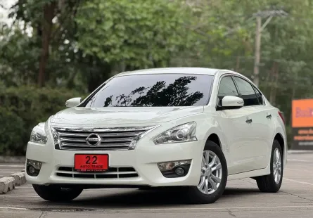 Nissan TEANA 2.0 ตัวไมเนอร์ รถบ้านแท้ มือเดียว สภาพสวยใหม่ สะอาด ประวัติศูนย์ตลอด พร้อมใช้งาน 