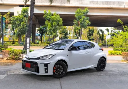 2022 Toyota GR Yaris 1.6 GR Yaris รถเก๋ง 2 ประตู รถสวย ไมล์น้อย หนึ่งเดียวในตลาด 