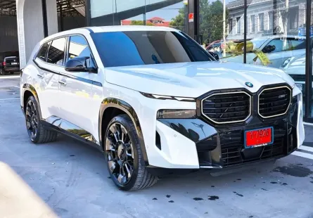 2025 BMW XM 4.4 50e Shadow Line SUV รถสภาพดี มีประกัน ไมล์น้อย เจ้าของขายเอง 