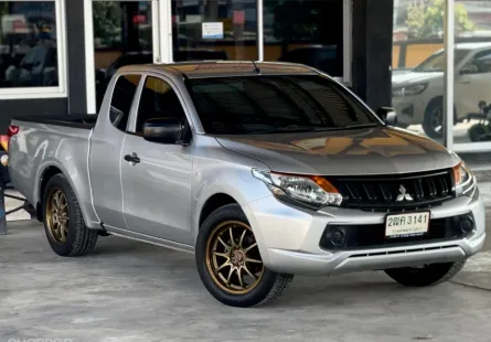 ไทรทันมือสอง 2017 Mitsubishi TRITON 2.5 GL MEGA CAB เกียร์ธรรมดา ฟรีดาวน์,ฟรีส่งรถถึงบ้านทั่วไทย