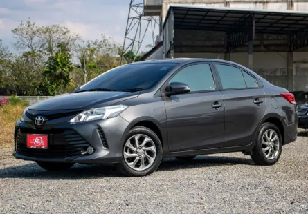 TOYOTA VIOS 1.5 E เกียร์AUTO ปี2018 สีเทา