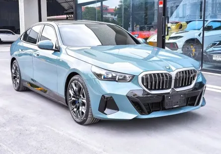 2024 BMW i5 81.2 kWh eDrive40 M Sport รถเก๋ง 4 ประตู สภาพเท่าป้ายแดงประหยัดเกือบ2ล้าน