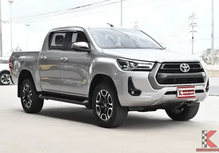 Toyota Revo 2.4 DOUBLE CAB Prerunner Mid 2021 กระบะ 4 ประตูยกสูงจากศู นย์ใช้งานในครอบครัว