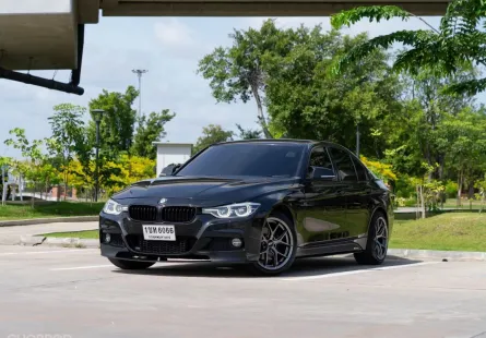 2016 BMW 3 Series 2.0 330e M Sport ออกรถง่าย