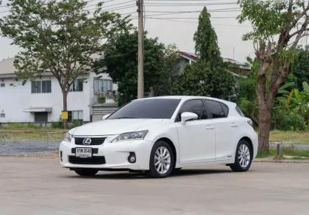 2011 Lexus CT200h 1.8 Premium รถเก๋ง 5 ประตู ออกรถ 0 บาท