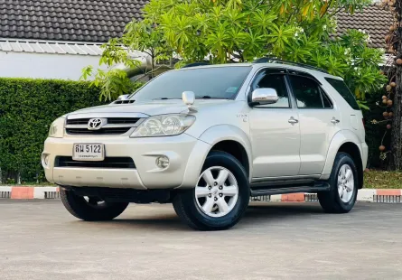 ขาย รถมือสอง 2005 Toyota Fortuner 3.0 V SUV 