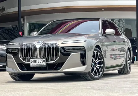 2024 BMW 7 Series 3.0 750e รถเก๋ง 4 ประตู รถบ้านแท้