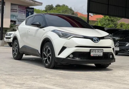 2019 Toyota C-HR 1.8 HV รถ SUV ดาวน์ 0%