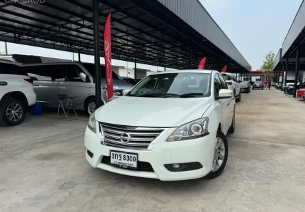 2014 Nissan Sylphy 1.6 รถเก๋ง 4 ประตู 