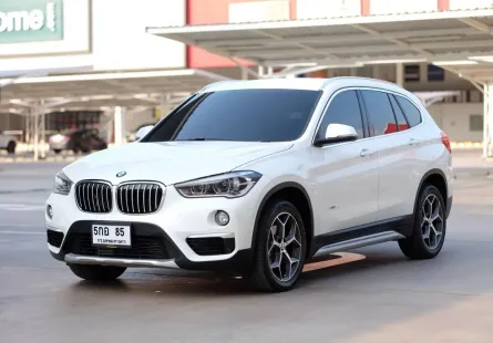 2018 BMW X1 2.0 sDrive18d รถ SUV ออกรถง่าย รถสวย ไมล์น้อย มือเดียวป้ายแดง 
