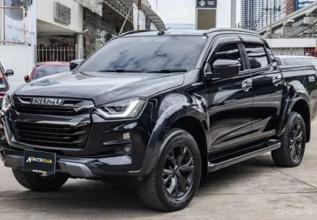 2022 Isuzu Dmax Cab4 3.0 ZP Vcross 4WD M/T รถสวยสภาพพร้อมใช้งาน