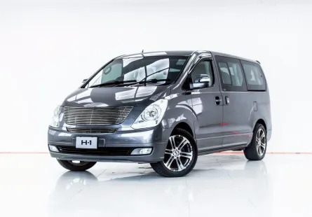 3A815 HYUNDAI H-1 2.5 DELUXE AT 2010
