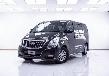 1D283 HYUNDAI H-1 2.5 DELUXE AT 2017