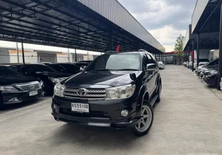 2011 Toyota Fortuner 2.7 V SUV 
