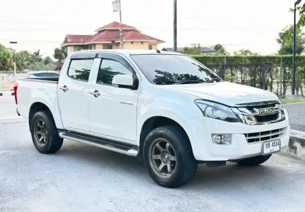 2013 Isuzu D-Max 2.5 CAB-4 Hi-Lander Z เกียร์ธรรมดา