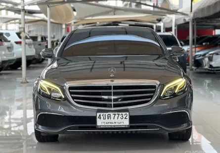 รถหรูน่าใช้สุดๆ เจ้าของเดิมขายเพราะไปต่างประเทศ Benz E350e Exclusive Plug-In Hybrid ปี2018