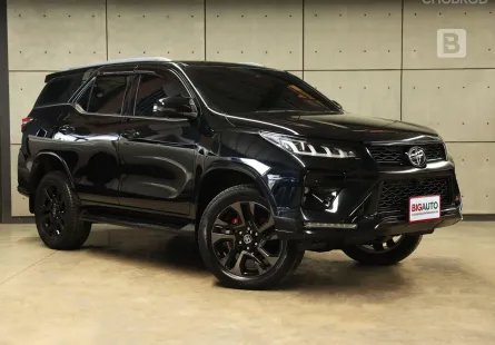 2023 Toyota Fortuner 2.8 GR Sport 4WD SUV AT ไมล์แท้ 2 หมื่น Warranty 5 ปี 150,000KM B174