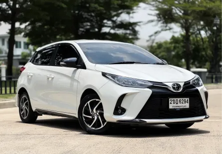 2022 Toyota YARIS 1.2 Sport รถเก๋ง 5 ประตู รถบ้านแท้ ไมล์น้อย มือเดียวป้ายแดง 