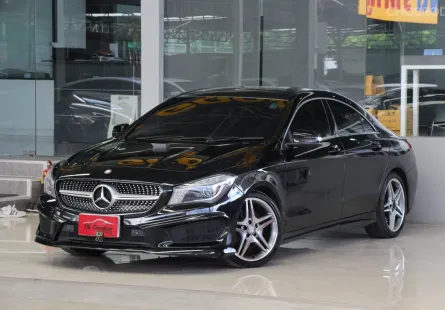 Mercedes-Benz CLA-Class 2.0 CLA250 AMG ปี 2014 รถบ้านแท้ๆ ใช้น้อยเข้าศูนย์ สวยเดิมทั้งคัน ฟรีดาวน์