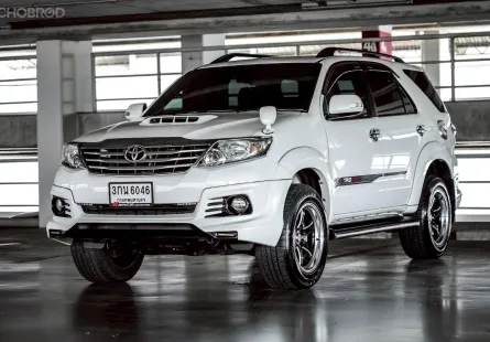 2014 Toyota Fortuner 3.0 V SUV ฟรีดาวน์