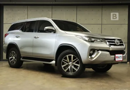 2020 Toyota Fortuner 2.8 V 4WD SUV AT ไมล์แท้ 4 หมื่น MODEL MINORCHANGE (รุ่นTOP) B5768