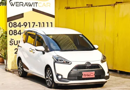 Toyota Sienta 1.5 V Wagon ตัวท็อป ปี 2017 เครื่องเบนซิน เกียร์ Auto 7 จังหวะ รถสวย สภาพใหม่