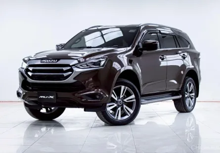 5B668 Isuzu MU-X 3.0 ULTIMATE 2WD SUV 2021 