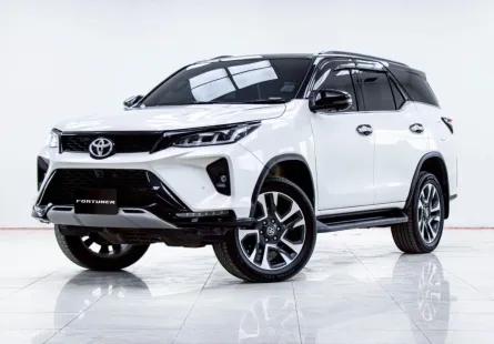 5B676  Toyota Fortuner 2.4 Legender SUV 2021 